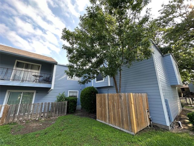 5625 Antoine Drive 1017, Houston, TX 77091