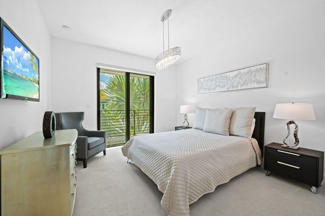 8599 Tower Bridge Court, Boca Raton, FL 33496