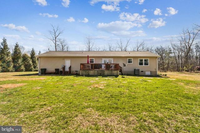 8174 BLACK WALNUT RUN RD, Rhoadesville, VA 22542