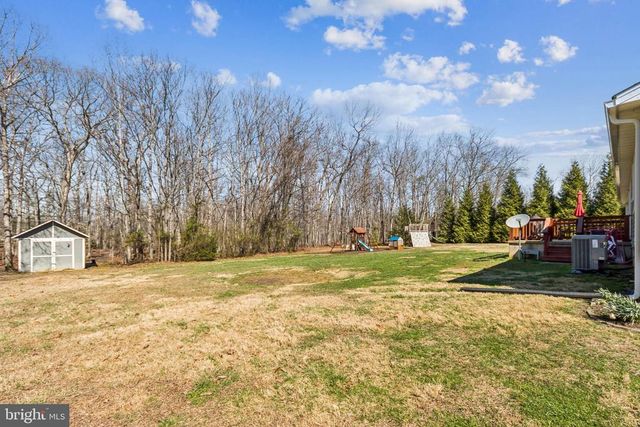 8174 BLACK WALNUT RUN RD, Rhoadesville, VA 22542