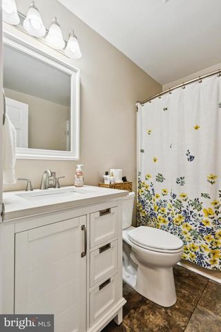 8174 BLACK WALNUT RUN RD, Rhoadesville, VA 22542