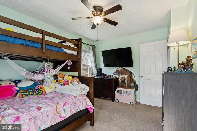 8174 BLACK WALNUT RUN RD, Rhoadesville, VA 22542