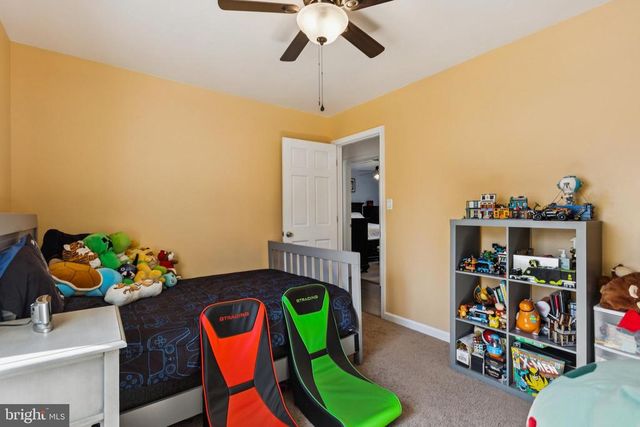 8174 BLACK WALNUT RUN RD, Rhoadesville, VA 22542