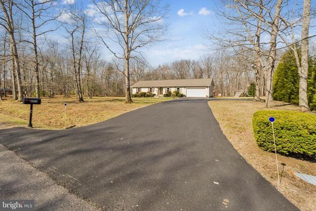 8174 BLACK WALNUT RUN RD, Rhoadesville, VA 22542