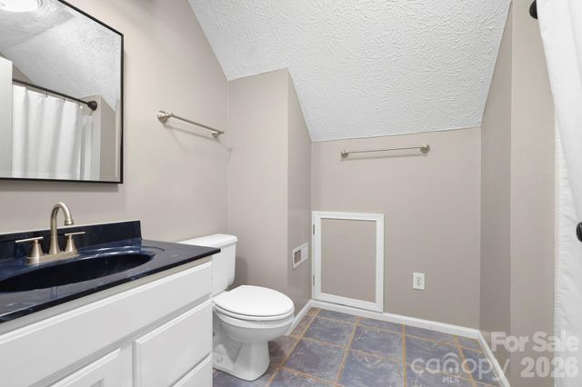 46 Michele Lane, Leicester, NC 28748