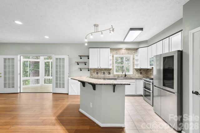 46 Michele Lane, Leicester, NC 28748