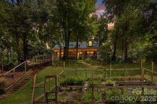 46 Michele Lane, Leicester, NC 28748