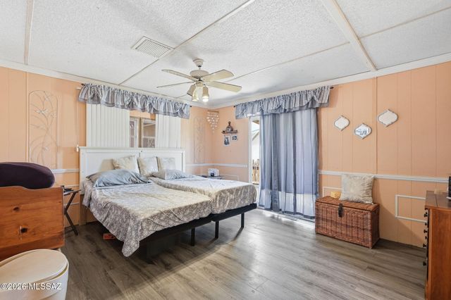 142 W Aliso Drive, Green Valley, AZ 85614