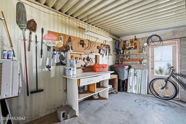 142 W Aliso Drive, Green Valley, AZ 85614