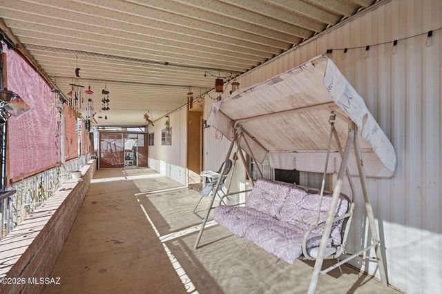 142 W Aliso Drive, Green Valley, AZ 85614