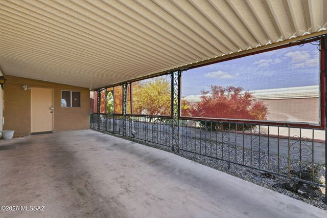 142 W Aliso Drive, Green Valley, AZ 85614