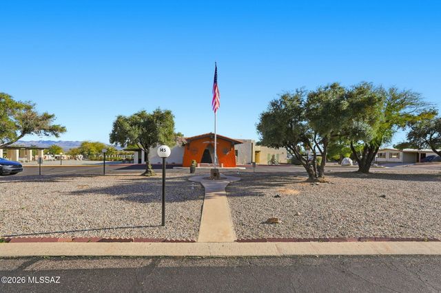 142 W Aliso Drive, Green Valley, AZ 85614