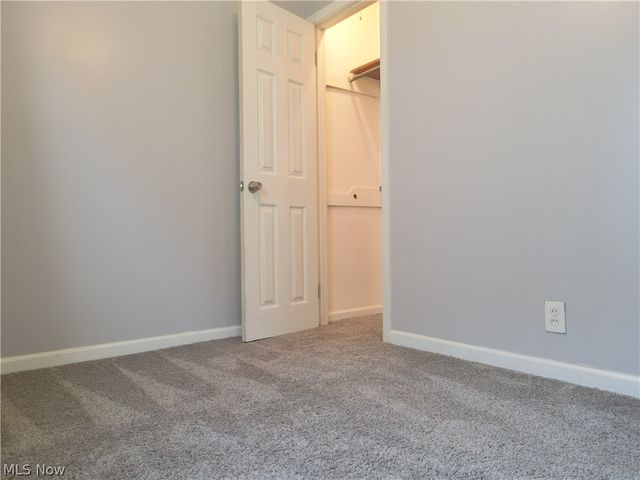 820 Peach Boulevard, Willoughby, OH 44094