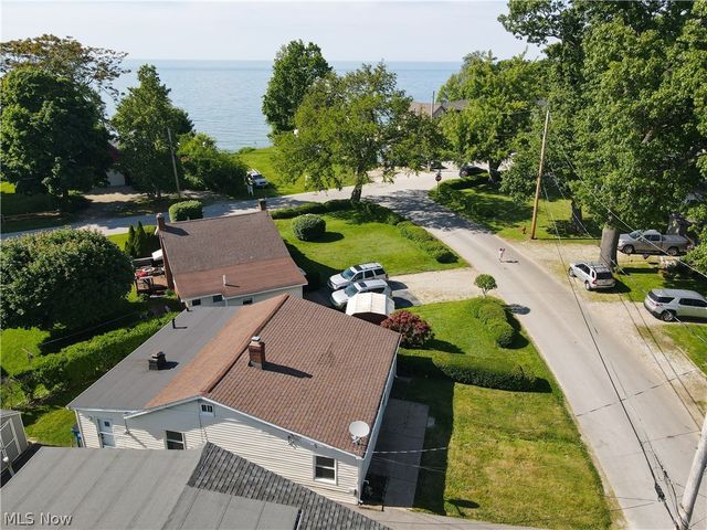 820 Peach Boulevard, Willoughby, OH 44094