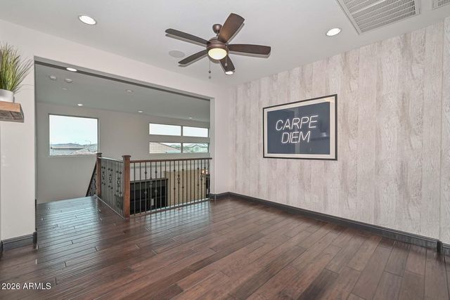 9769 W WIZARD Lane, Peoria, AZ 85383