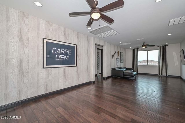 9769 W WIZARD Lane, Peoria, AZ 85383