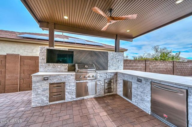 9769 W WIZARD Lane, Peoria, AZ 85383