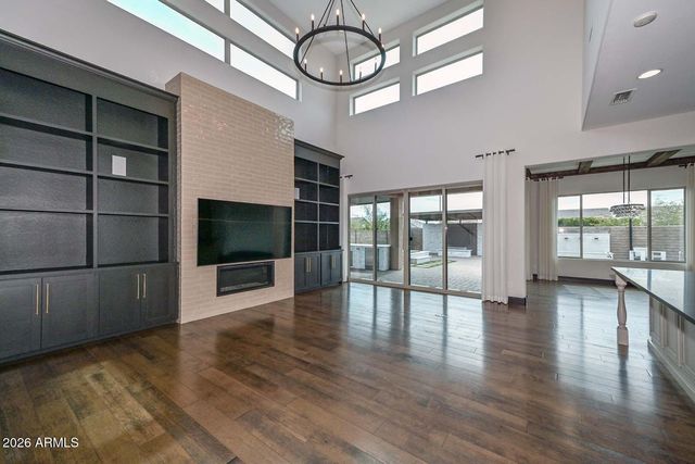 9769 W WIZARD Lane, Peoria, AZ 85383