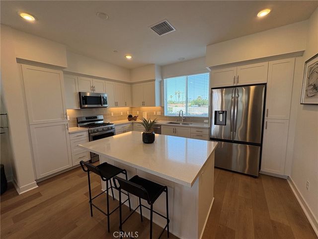 2211 W Orange Avenue 21, Anaheim, CA 92804