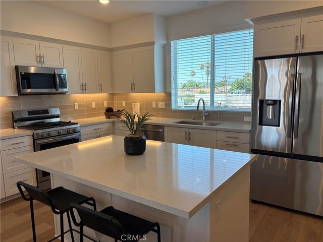 2211 W Orange Avenue 21, Anaheim, CA 92804