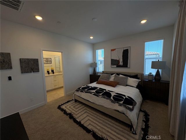 2211 W Orange Avenue 21, Anaheim, CA 92804