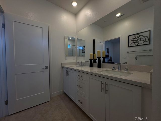 2211 W Orange Avenue 21, Anaheim, CA 92804