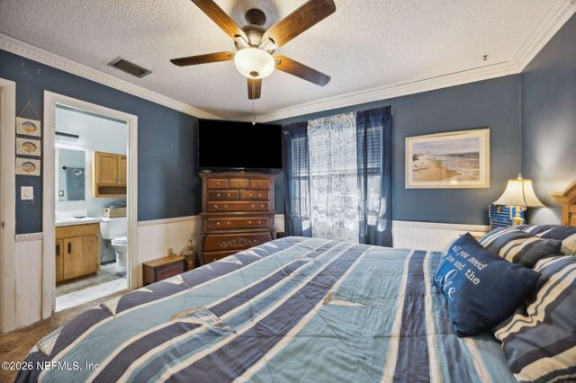 213 E CHAR Lane, Crescent City, FL 32112