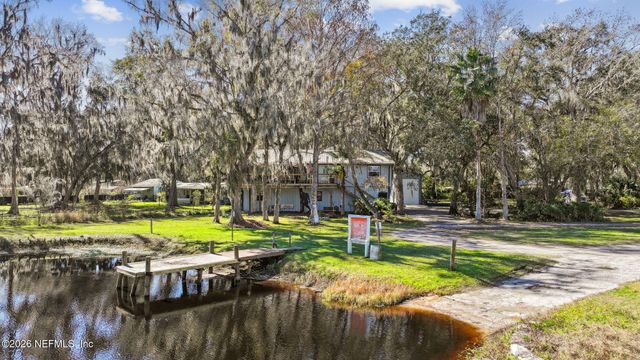 213 E CHAR Lane, Crescent City, FL 32112