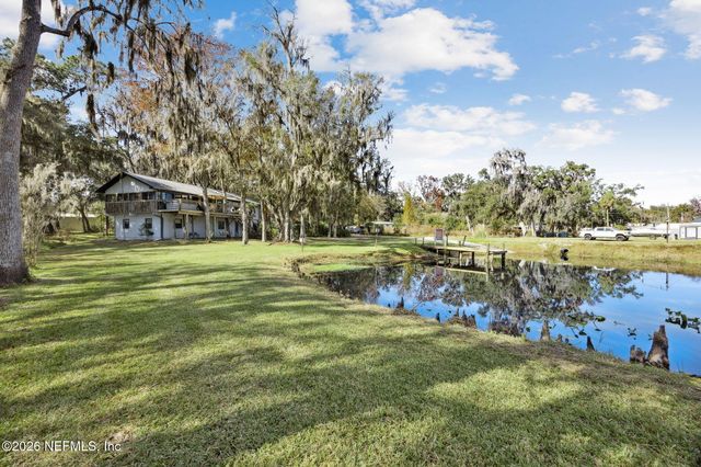 213 E CHAR Lane, Crescent City, FL 32112