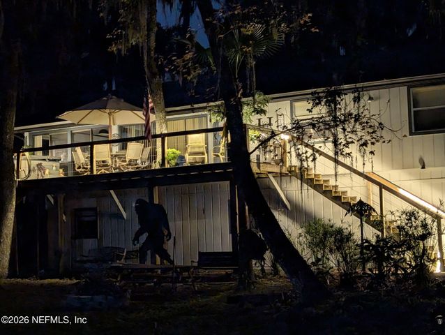 213 E CHAR Lane, Crescent City, FL 32112