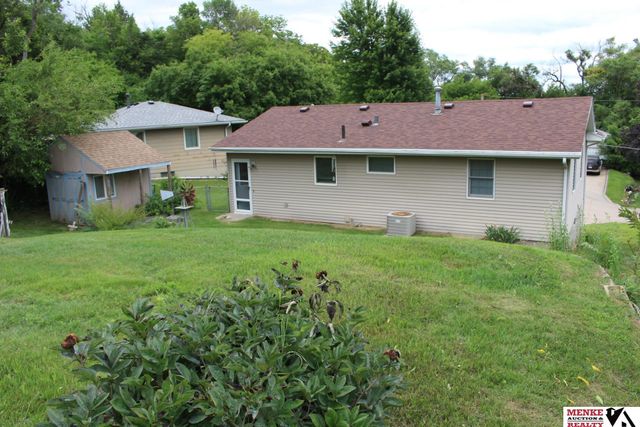 27 Bonnie Brae Circle, Council Bluffs, IA 51503
