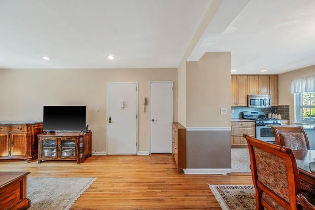 421 W Main Street 96A, Huntington, NY 11743