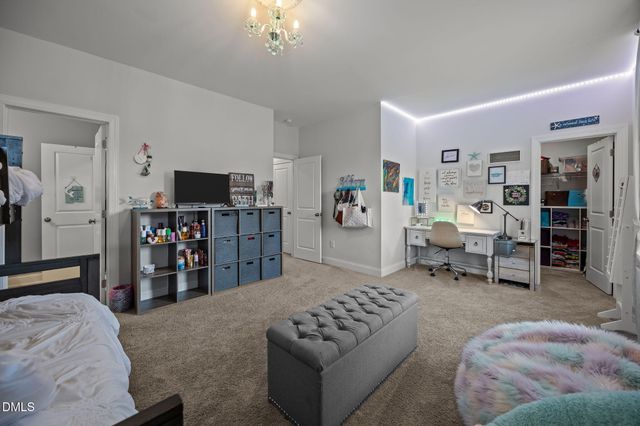 7425 Laurel Crest Drive, Wake Forest, NC 27587