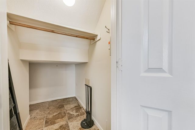 2621 Drift Wood Lane, Seabrook, TX 77586