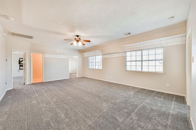 2621 Drift Wood Lane, Seabrook, TX 77586