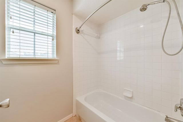 2621 Drift Wood Lane, Seabrook, TX 77586