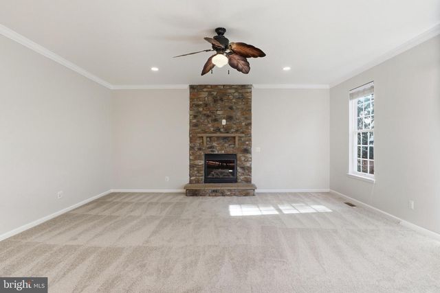 8577 SALTLICK TER, Manassas, VA 20112