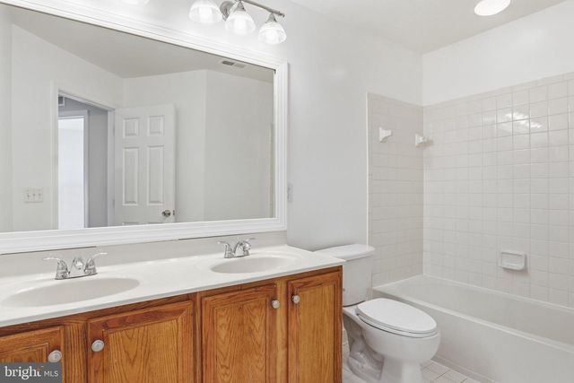 8577 SALTLICK TER, Manassas, VA 20112