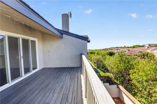 9 Curl, Corona Del Mar, CA 92625