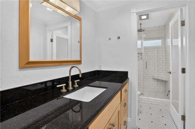 9 Curl, Corona Del Mar, CA 92625