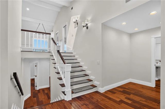 9 Curl, Corona Del Mar, CA 92625