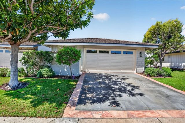 9 Curl, Corona Del Mar, CA 92625