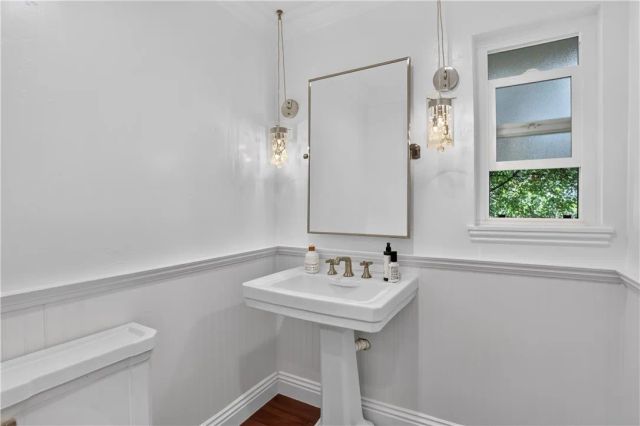 9 Curl, Corona Del Mar, CA 92625