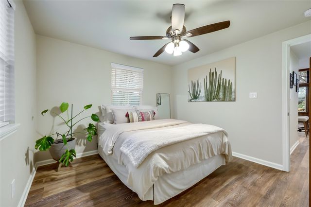 18418 Lakeland DR, Lago Vista, TX 78645