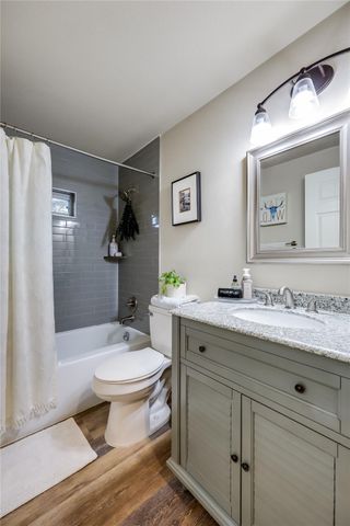 18418 Lakeland DR, Lago Vista, TX 78645