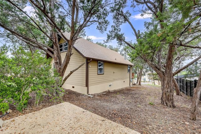 18418 Lakeland DR, Lago Vista, TX 78645