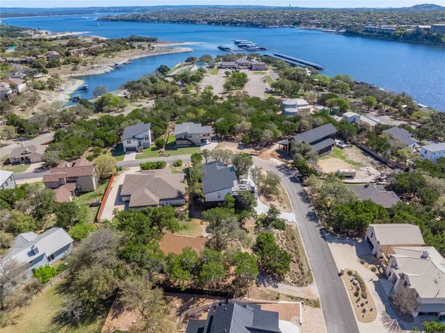 18418 Lakeland DR, Lago Vista, TX 78645