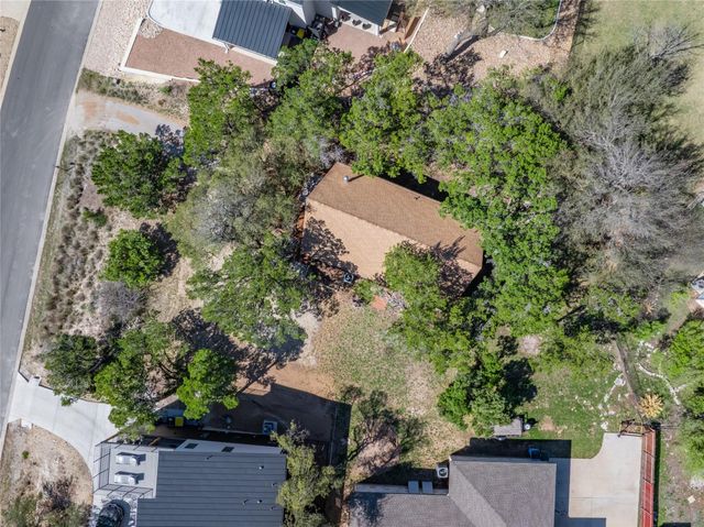 18418 Lakeland DR, Lago Vista, TX 78645