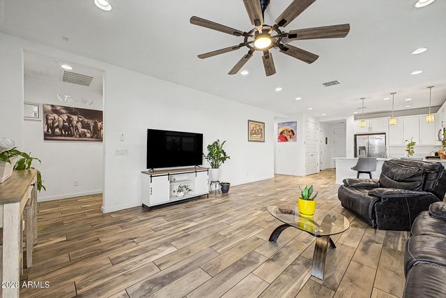 3452 E DAKOTA Drive, San Tan Valley, AZ 85143