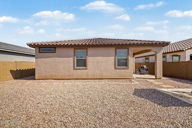 3452 E DAKOTA Drive, San Tan Valley, AZ 85143
